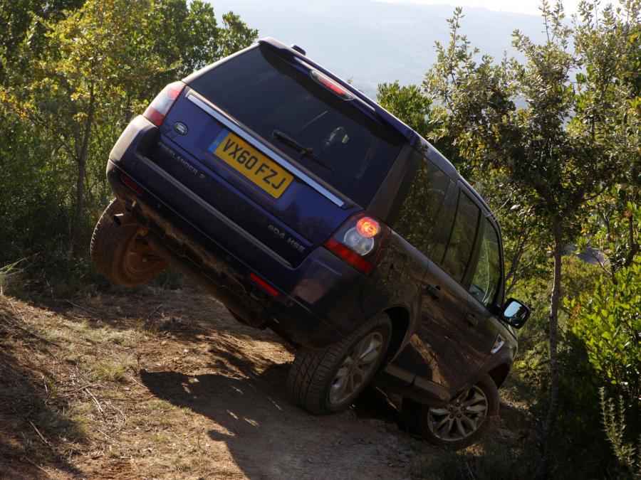  Land Rover Freelander 2 eD4 2010 года  (фото 2 из 9)